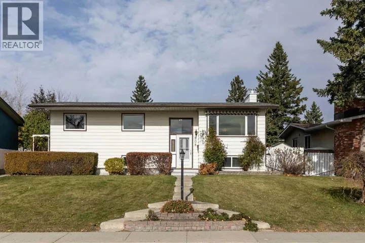808 Stonehaven Road SW, Calgary, Alberta T2W0P6