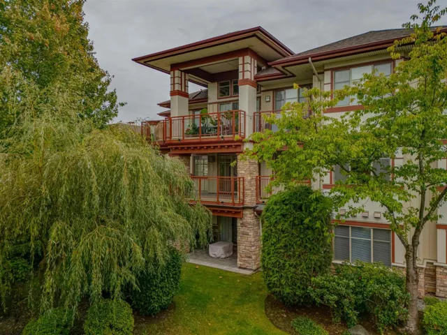 207 16469 64 AVENUE, Surrey, British Columbia V3S6V7