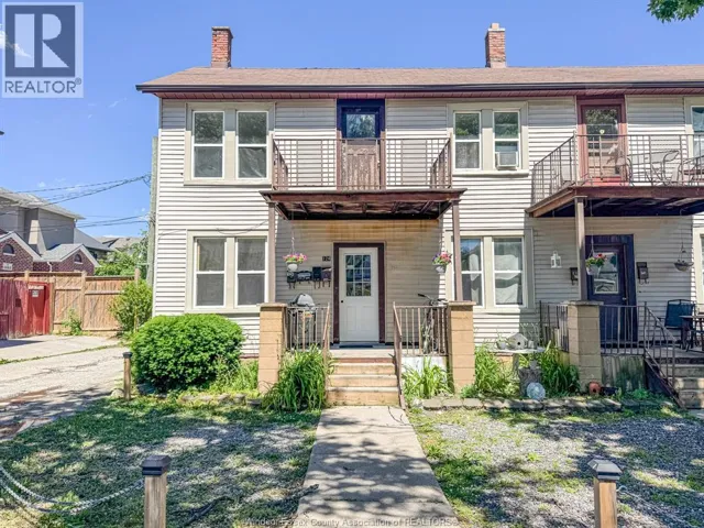 130 ELM AVENUE Unit# 126 UPPER, Windsor, Ontario N9A5G8