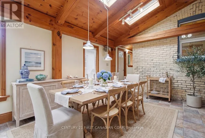 834 COLBORNE STREET, London East (East B), Ontario N6A4A2