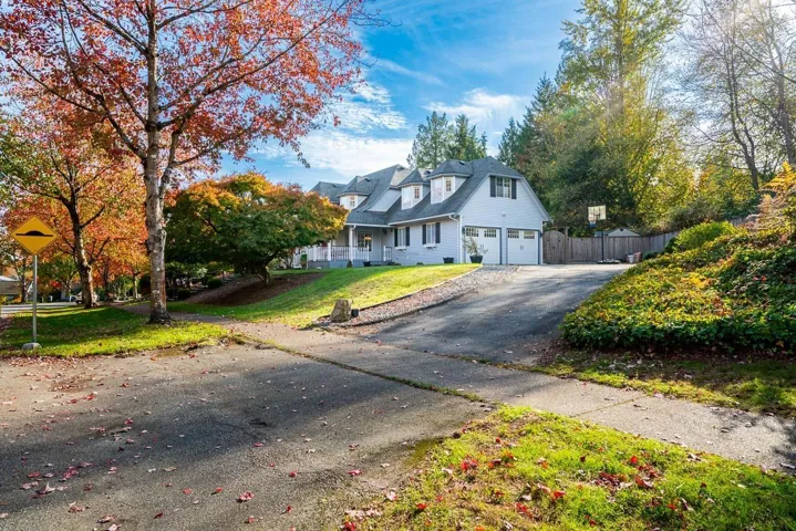 6143 KILLARNEY DRIVE, Surrey, British Columbia V3S5W8