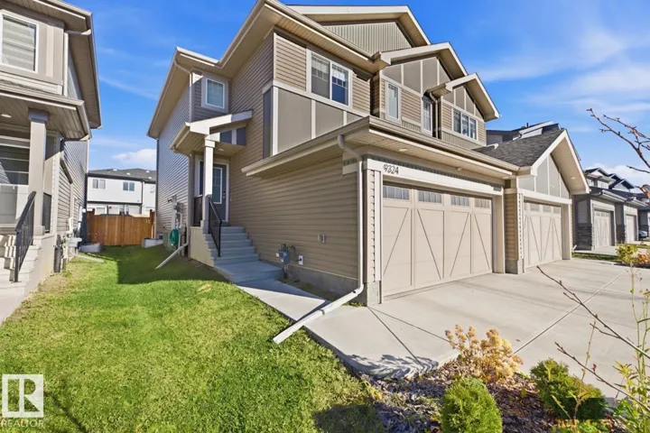 9324 COOPER BN SW, Edmonton, Alberta T6W4M4