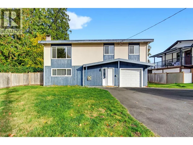 3992 ST. THOMAS STREET, Port Coquitlam, British Columbia V3B2Z4