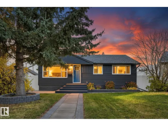 10542 161 ST NW, Edmonton, Alberta T5P3J7