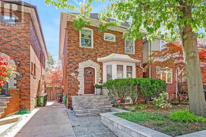 25 CRANBROOKE AVENUE, Toronto (Lawrence Park North), Ontario M5M1M3