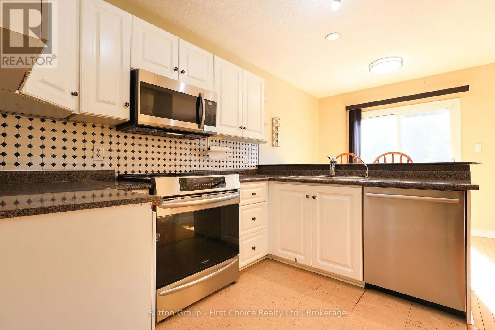 Kitchen Kitchen