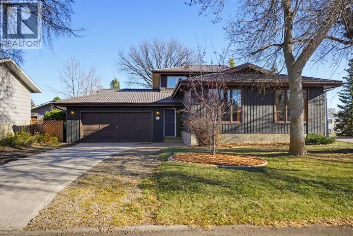 5103 60 Street Close, Lacombe, Alberta T4L1M3
