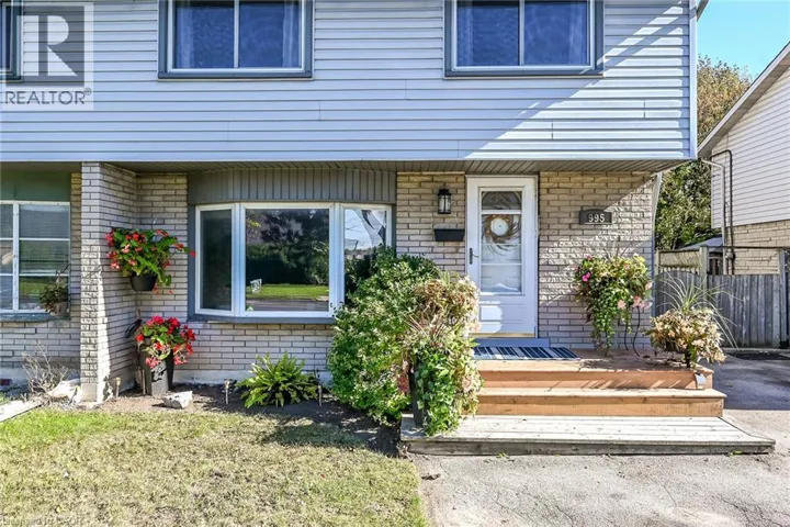 995 UPPER WELLINGTON Street, Hamilton, Ontario L9A3S4