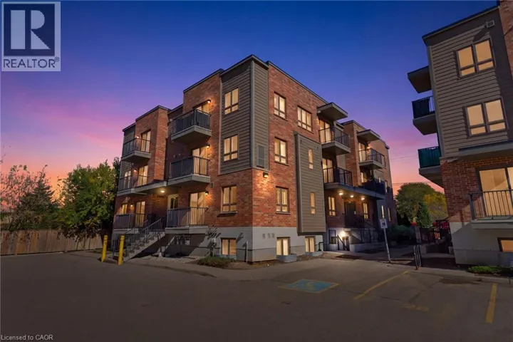 361 LANCASTER Street W Unit# A13, Kitchener, Ontario N2H4V4