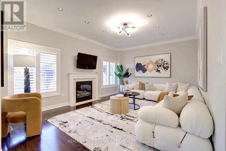 108 GOLDEN FOREST ROAD, Vaughan (Patterson), Ontario L6A0S6