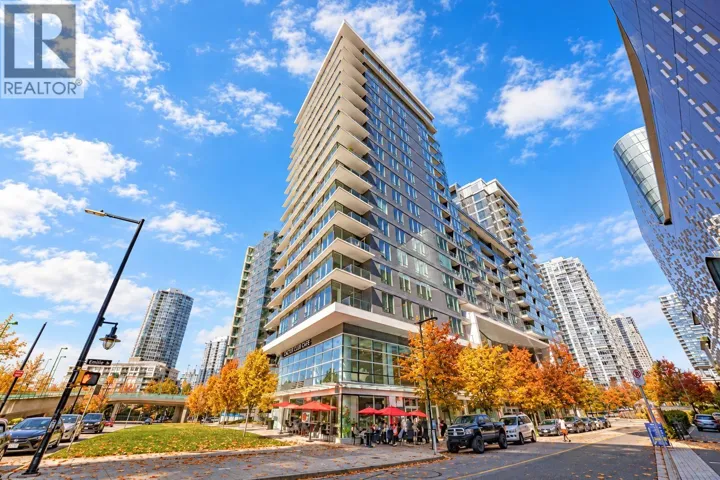 752 38 SMITHE STREET, Vancouver, British Columbia V6B0P3