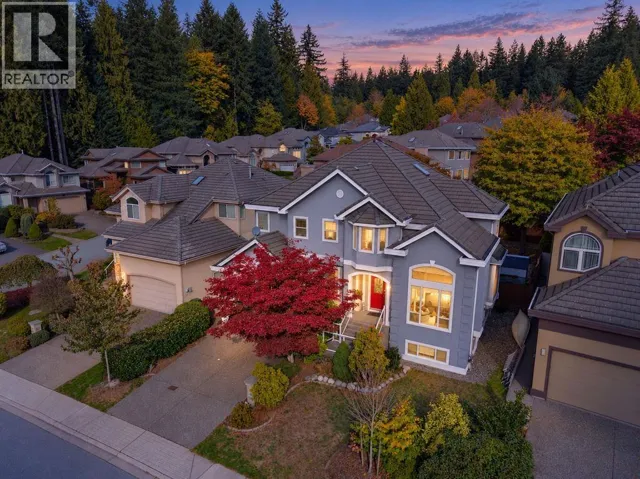 246 PARKSIDE DRIVE, Port Moody, British Columbia V3H4Z8