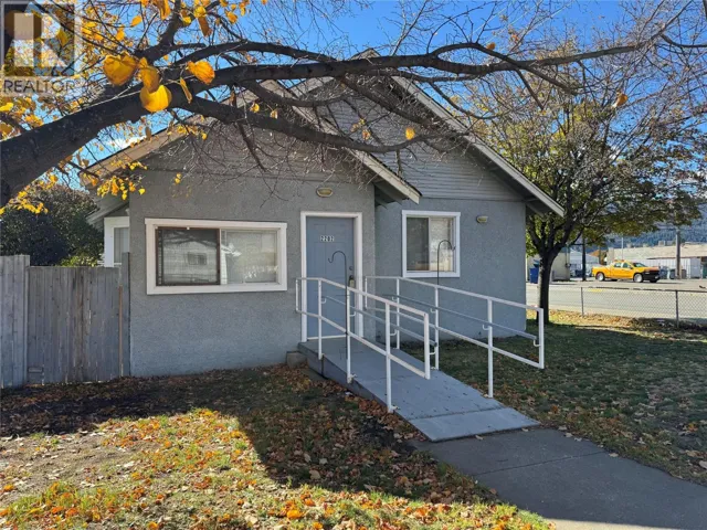 2202 Quilchena Avenue, Merritt, British Columbia V1K1B8