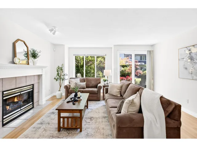 105 13888 70 AVENUE, Surrey, British Columbia V3W0R8