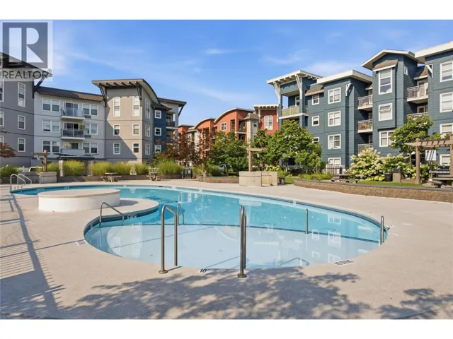 563 Yates Road Unit# 215, Kelowna, British Columbia V1V2V3