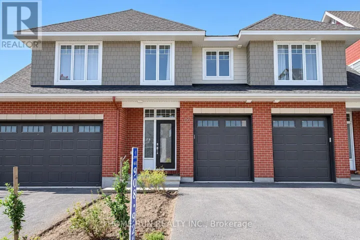 116 BOUNDSTONE WAY, Ottawa, Ontario K2T0M4