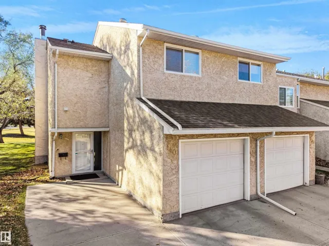 140 CALLINGWOOD PL NW, Edmonton, Alberta T5T2C6