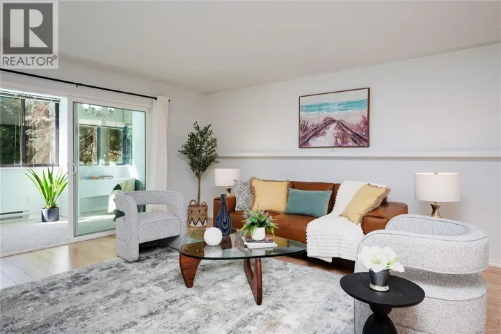 203 1120 Fairfield Rd, Victoria, British Columbia V8V3A7