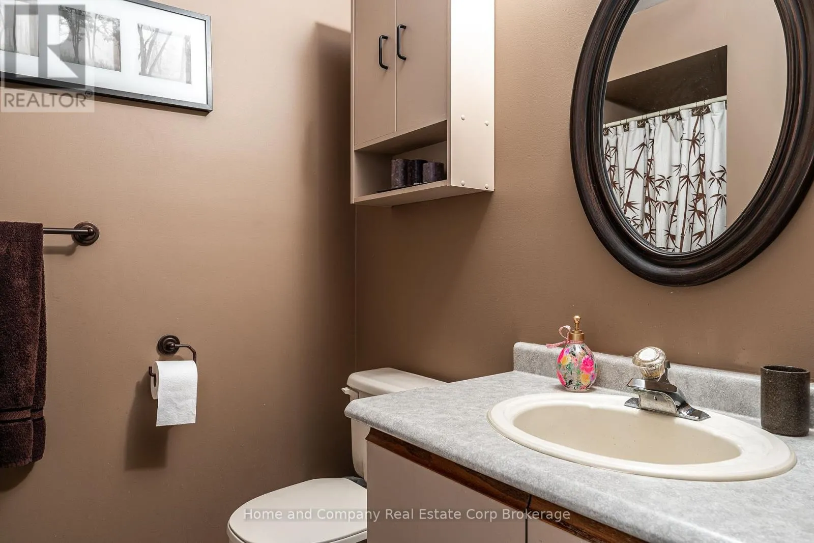 ground level full bath ground level full bath