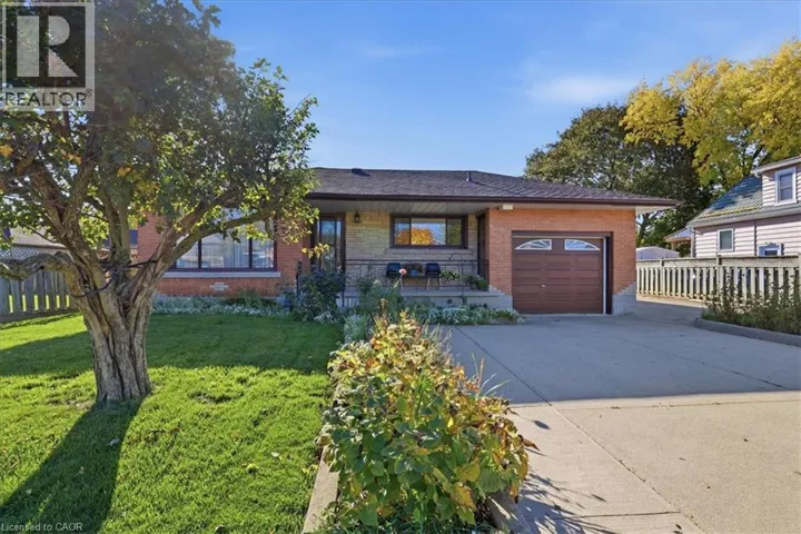 207 ELLIOTT Street, Cambridge, Ontario N1R2K8