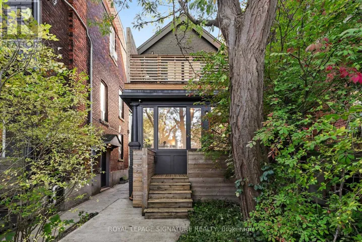 540 CRAWFORD STREET, Toronto (Palmerston-Little Italy), Ontario M6G3J8
