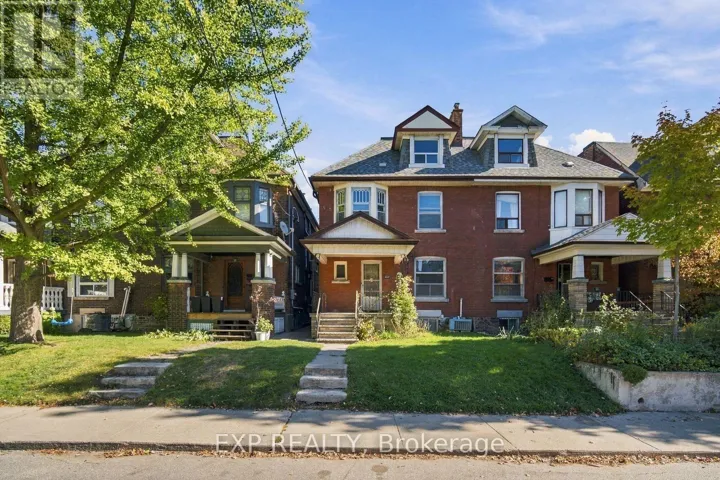 101 BEATRICE STREET, Toronto (Trinity-Bellwoods), Ontario M6J2T2