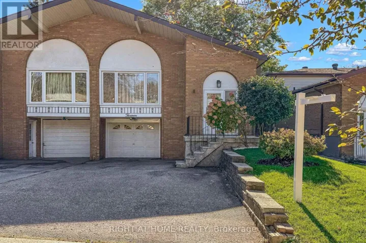 13 CLANCY DRIVE, Toronto (Don Valley Village), Ontario M2J2V7