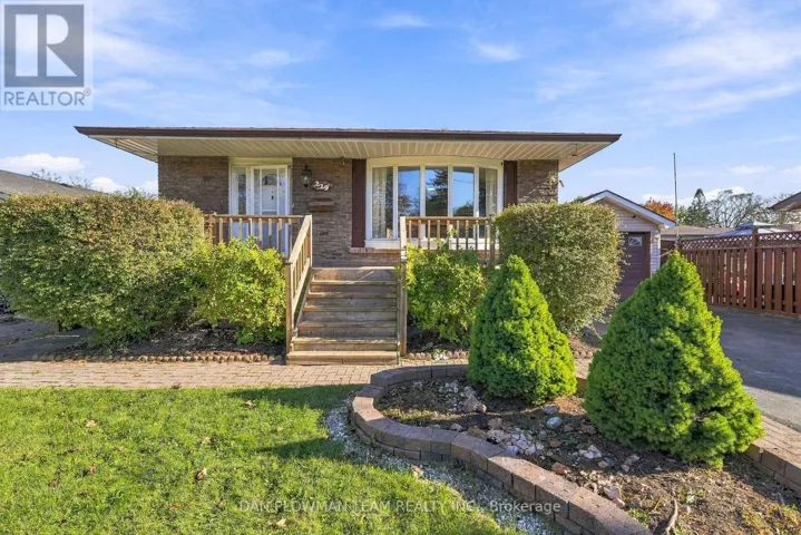 229 PHILLIP MURRAY AVENUE, Oshawa (Lakeview), Ontario L1J1G8