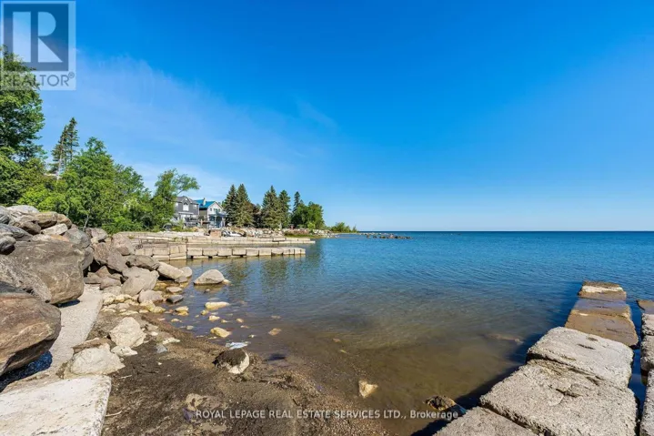 2228 SHORE LANE, Wasaga Beach, Ontario L9Z2X7