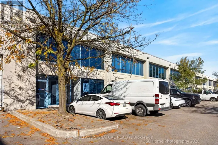 9 - 130 INDUSTRY STREET, Toronto (Brookhaven-Amesbury), Ontario M6M5G3