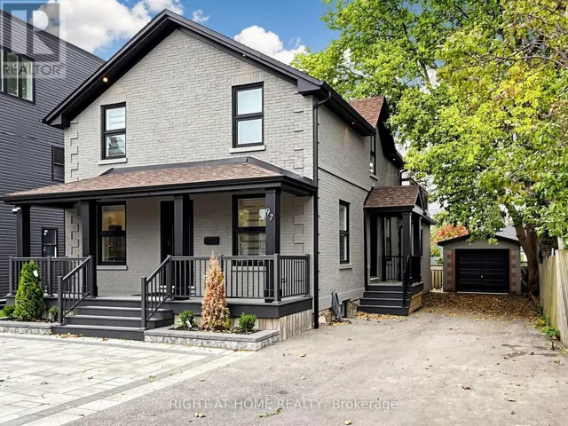 97 PARK ROAD N, Oshawa (McLaughlin), Ontario L1J4L2