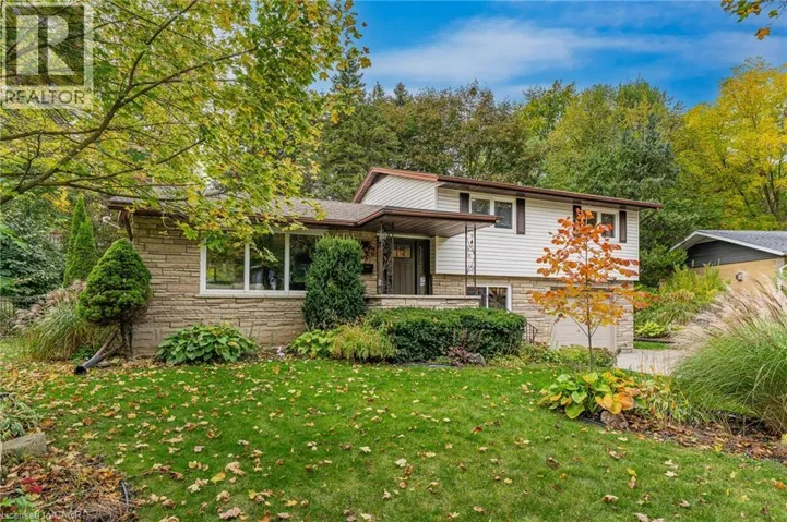 33 SHADYWOOD Crescent, Kitchener, Ontario N2M4J1