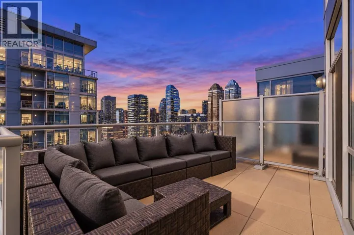 2206, 135 13 Avenue SW, Calgary, Alberta T2R0W8