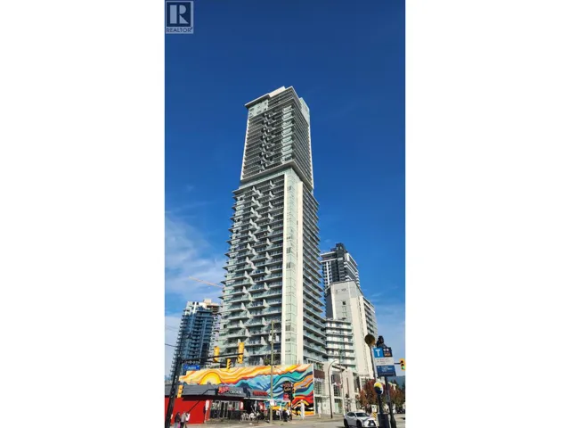 1705 567 CLARKE ROAD, Coquitlam, British Columbia V3J0K7