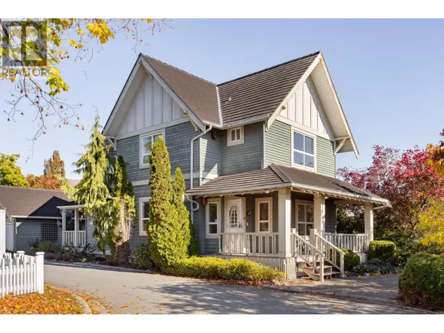 111 FOUNDRY ROW, New Westminster, British Columbia V3M6X5