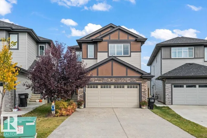 7402 CHIVERS CR SW, Edmonton, Alberta T6W4M2