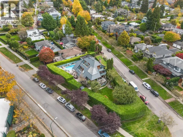3850 POINT GREY ROAD, Vancouver, British Columbia V6R1B4
