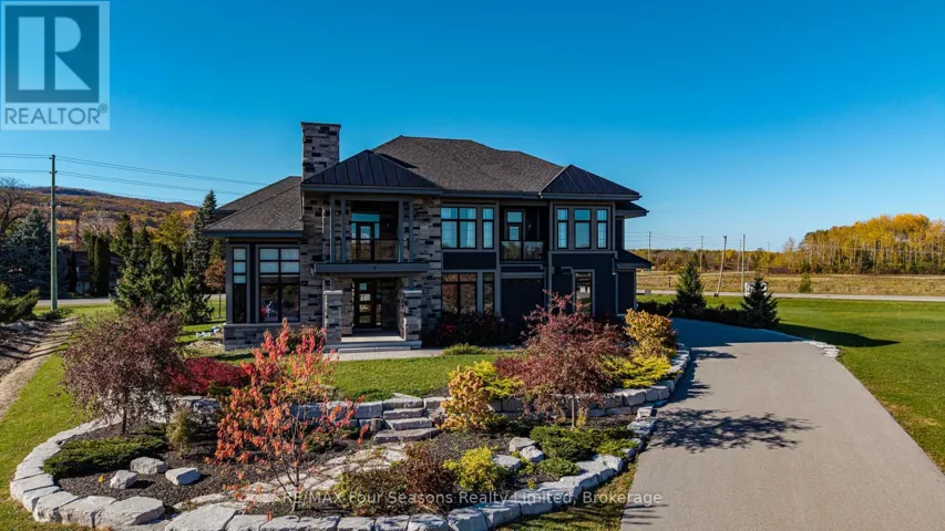 9 WINDROSE VALLEY BOULEVARD, Clearview, Ontario L9Y0K2