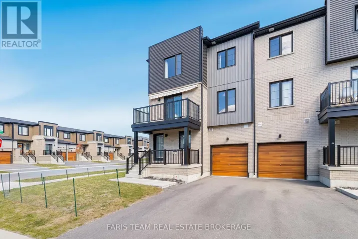 38 SILO MEWS, Barrie, Ontario L9J0V3