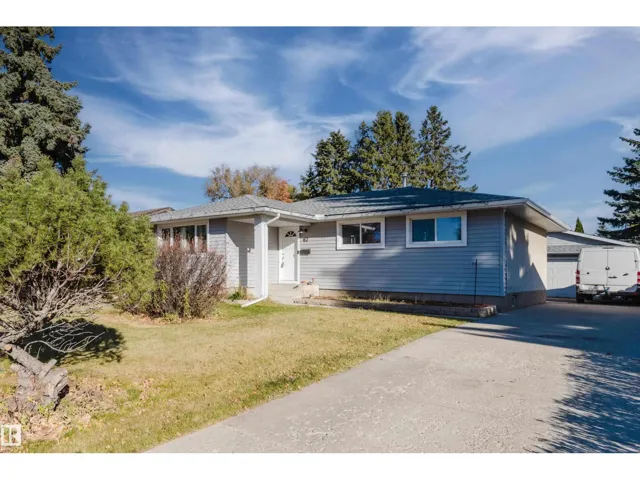 67 STARLING DR, Sherwood Park, Alberta T8A0A6