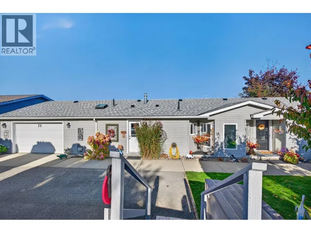 1510 Trans Canada Highway Unit# 32, Sorrento, British Columbia V0E2W2