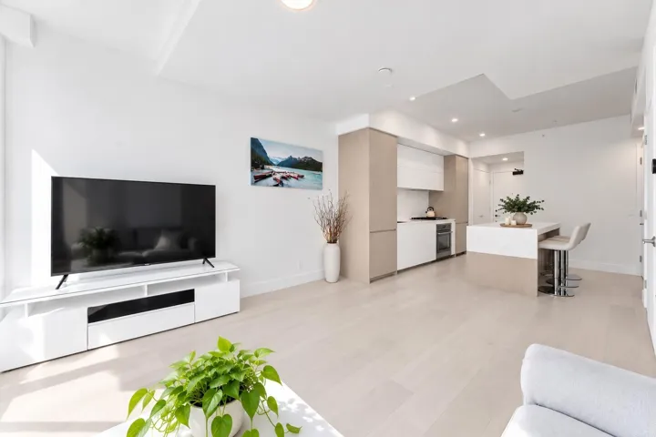 402 1342 JOHNSTON ROAD, White Rock, British Columbia V4B3Z2