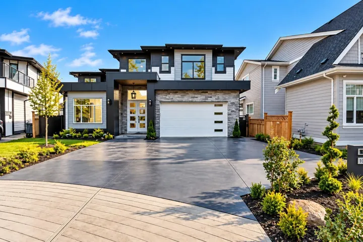 10020 173A STREET, Surrey, British Columbia V4N4L2