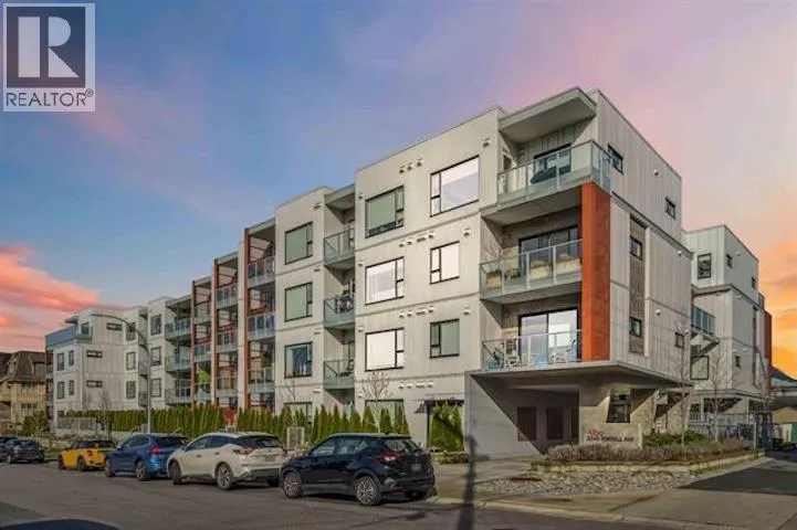 109 2345 RINDALL AVENUE, Port Coquitlam, British Columbia V3C0T1