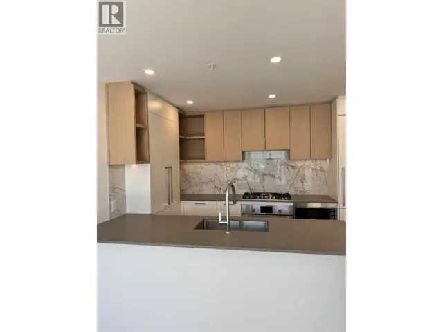 308 6468 WILLINGDON AVENUE, Burnaby, British Columbia V5H0L3
