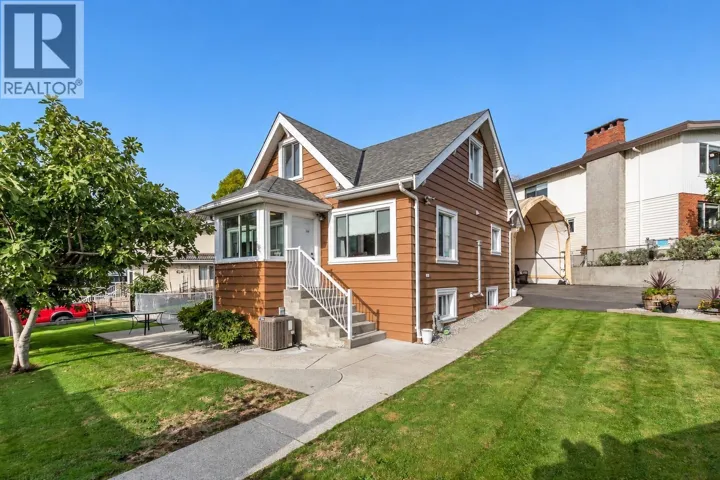 1276 DOUGLAS ROAD, Burnaby, British Columbia V5C4Z9