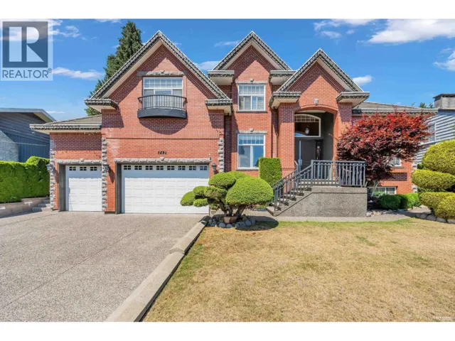 717 SHAW AVENUE, Coquitlam, British Columbia V3K2R7