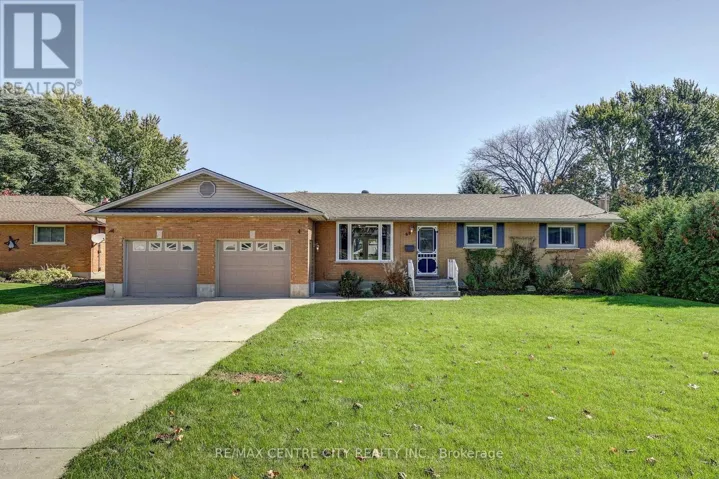 68 LOIS AVENUE, Central Elgin, Ontario N5R5A4