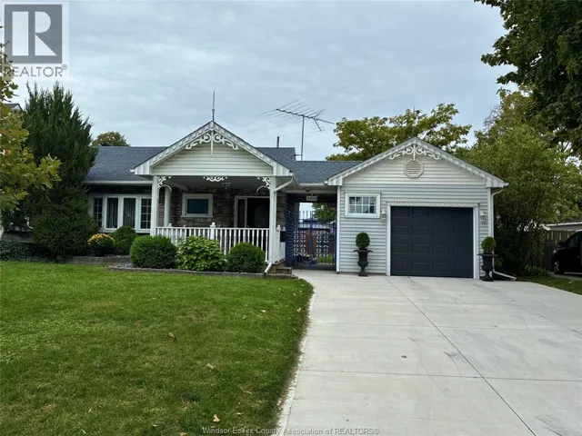 2533 Tourangeau, Windsor, Ontario N8W1P4