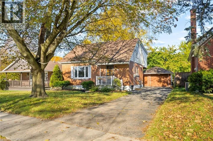 12 LAYTON Street, Kitchener, Ontario N2B1H2